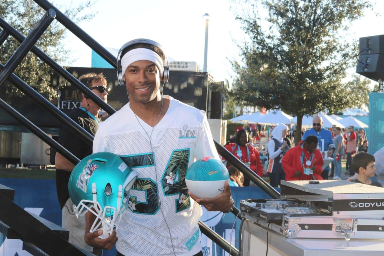 DJ Will Gill en el Superbowl - Referente internacional para DJ para Fiestas CDMX